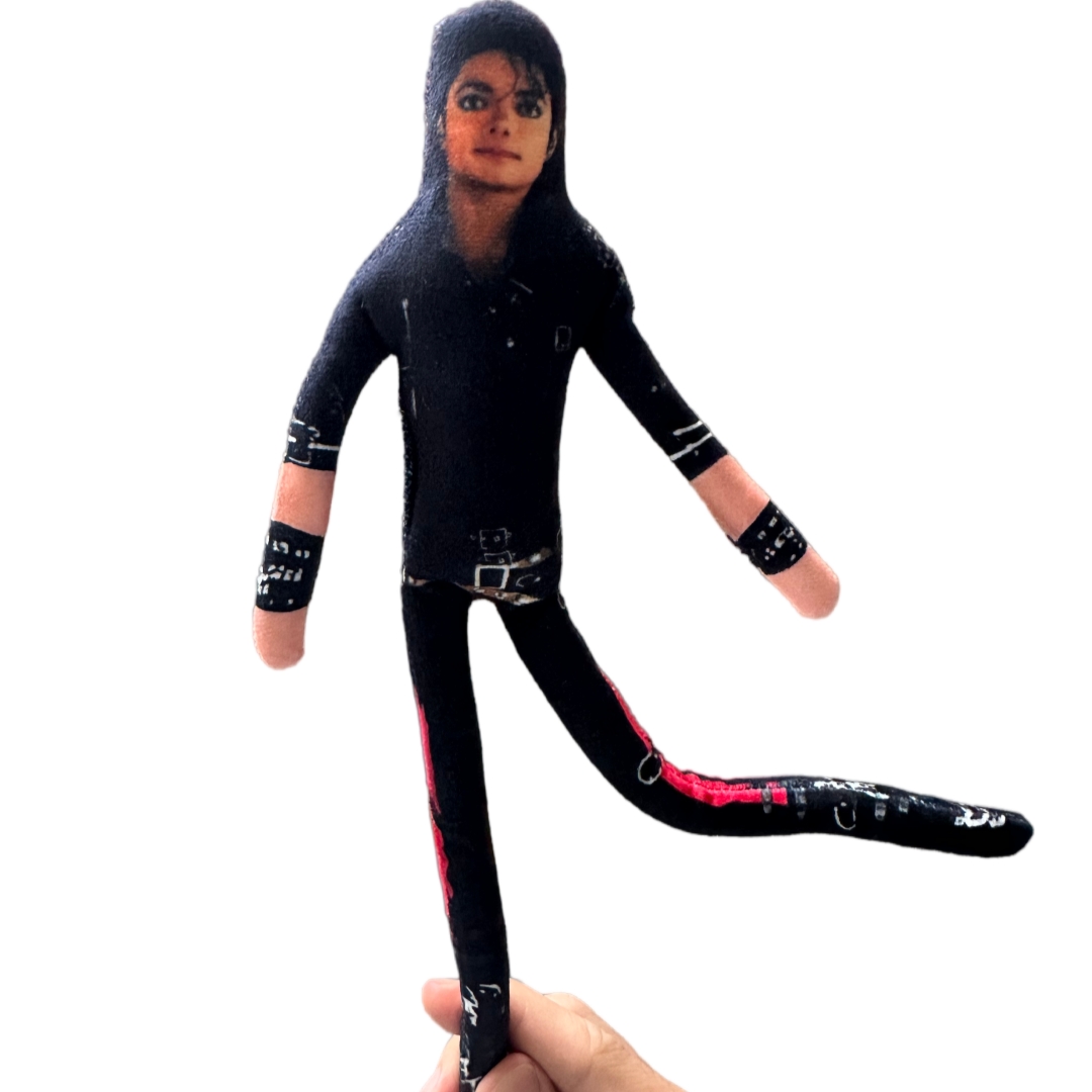 ตุ๊กตาไมเคิล แจ็คสัน ของสะสม ข - Prop For Cosplay บทวิจารณ์และราคา