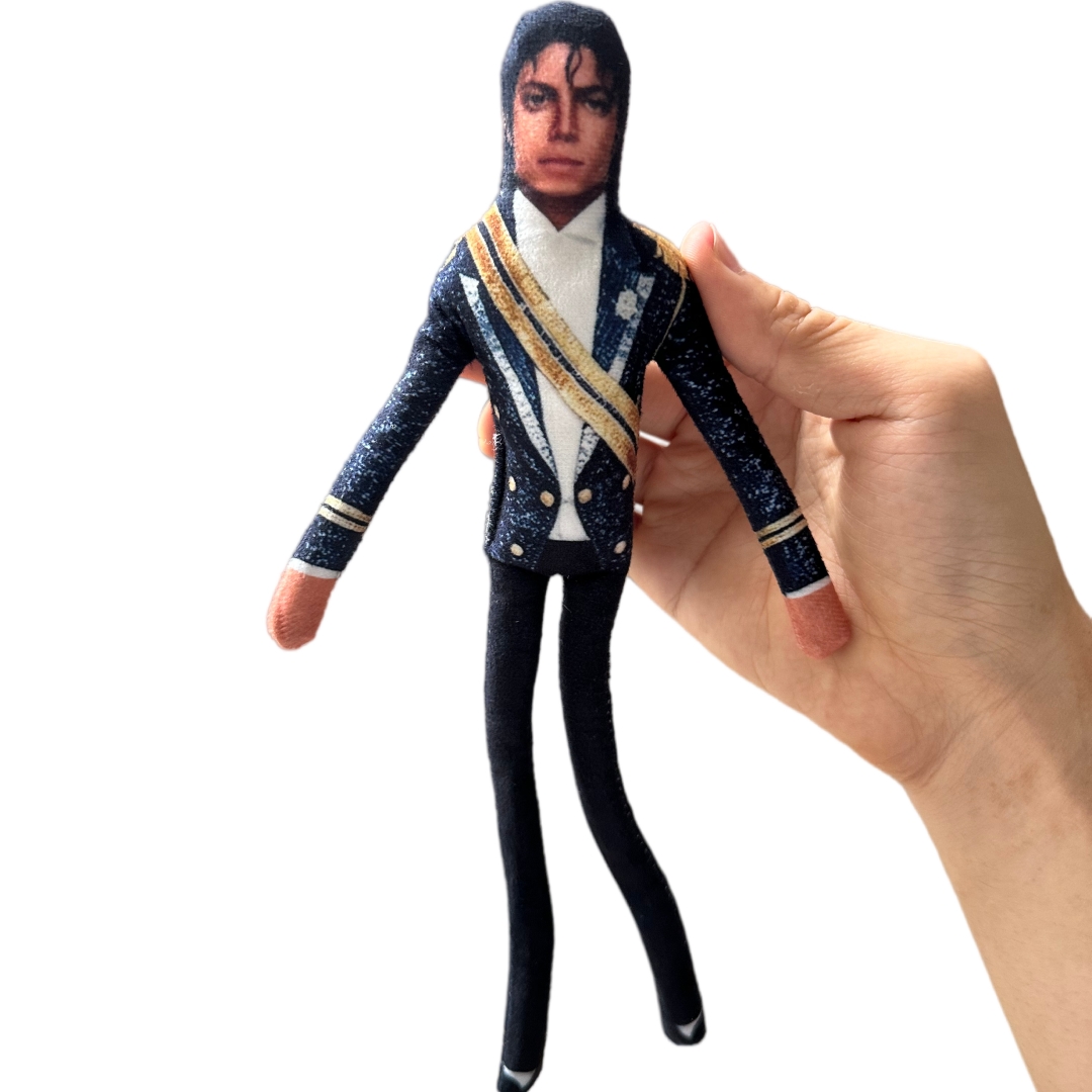 ตุ๊กตาไมเคิล แจ็คสัน ของสะสม ข - Prop For Cosplay บทวิจารณ์และราคา